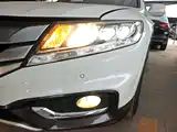 Photo 24 - Honda Crosstour