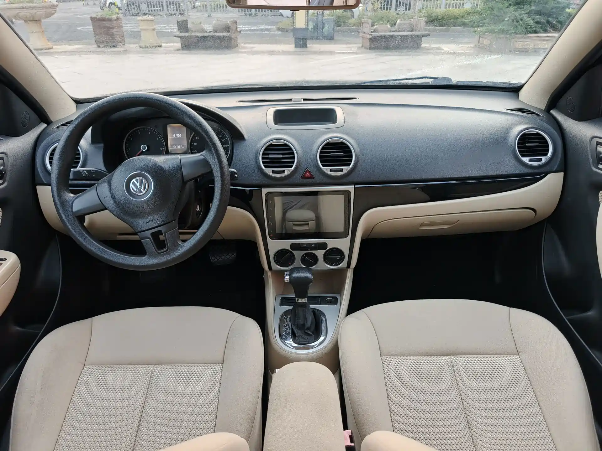 Photo 10 - Volkswagen Lavida