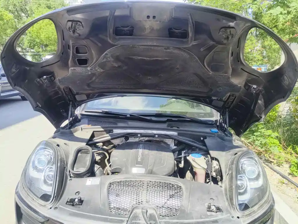 صورة 9 - Porsche Macan