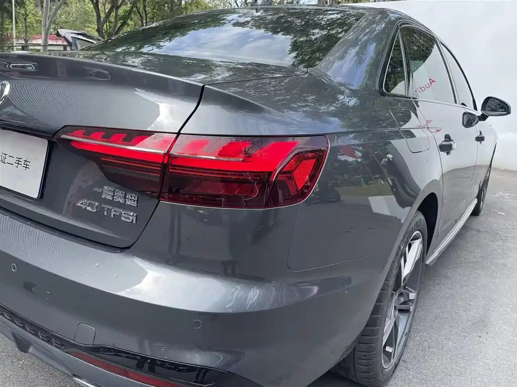 Audi A4L 2022 40 TFSI Luxury Dynamic фото 20
