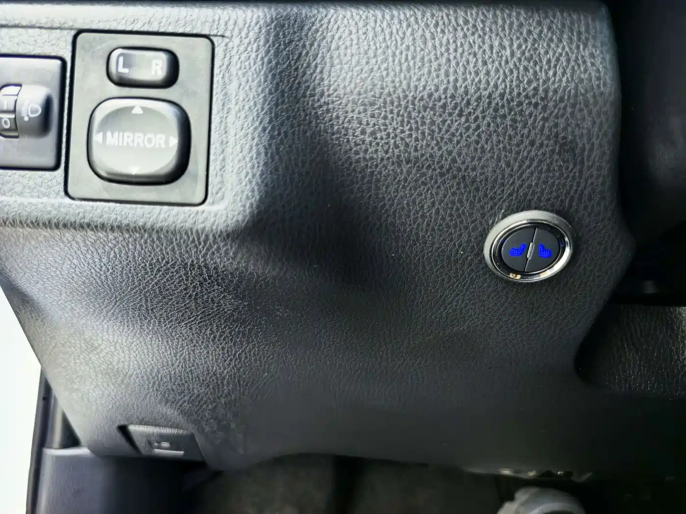 Toyota YARiS L Zhi Xuan 2023 2022 Zhi Xuan X 1.5L CVT Leading PLUS Edition