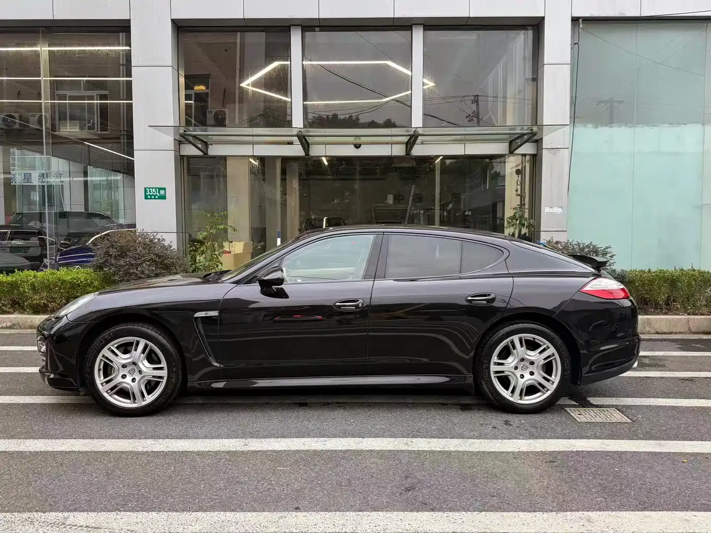 Porsche Panamera 2010 2010 Panamera 4 3.6L