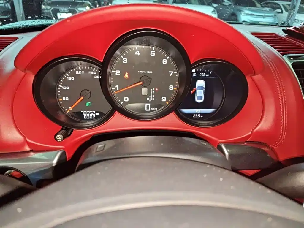 2015 Porsche Cayman