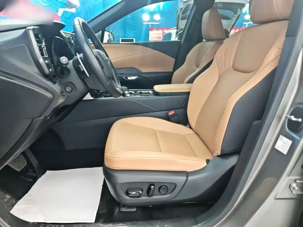Lexus RX 2025 2025 300 4WD Premium Edition