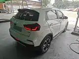 Фото 7 - Geely Vision X3