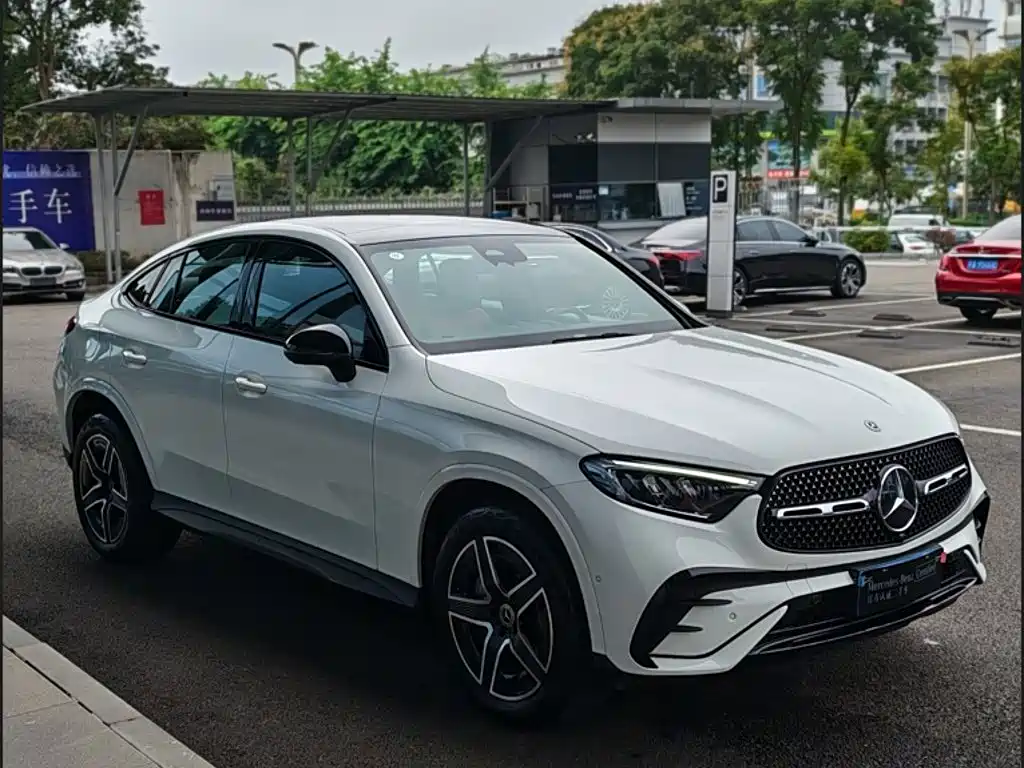 Mercedes-Benz GLC Coupe 2024 2024 GLC 260 4MATIC Coupe SUV