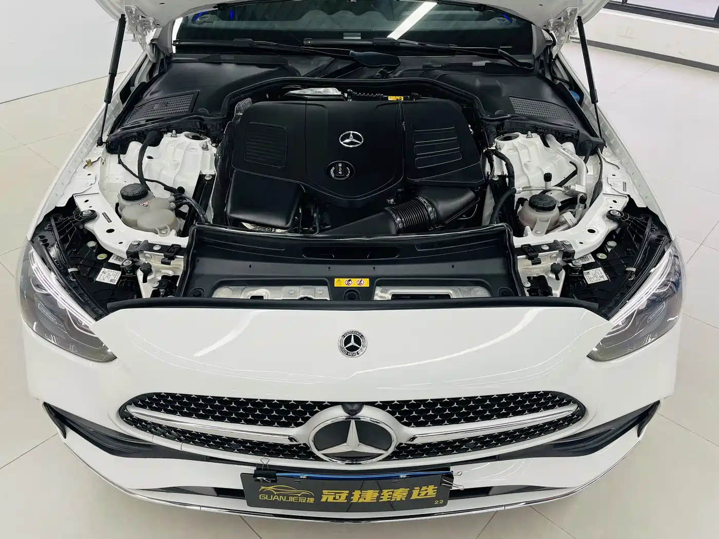 Mercedes-Benz C-Class 2024 C 260 L Sport фото 2