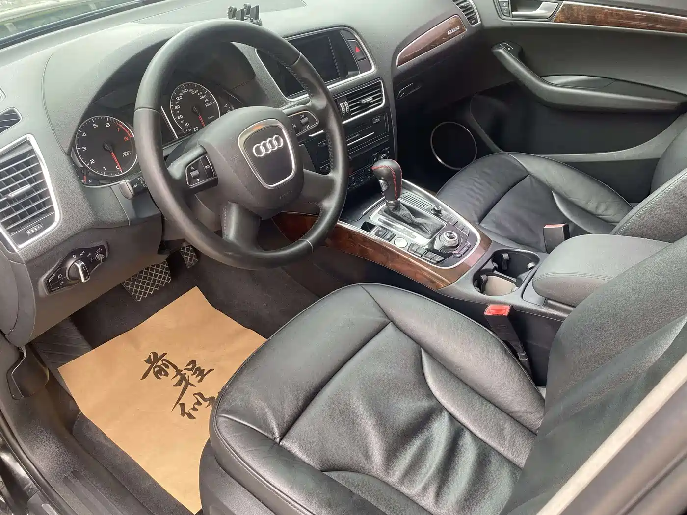 Audi Q5 2011 2012 2.0TFSI Luxury