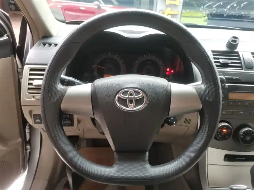 Toyota Corolla 2011 1.6L Automatic GL фото 11