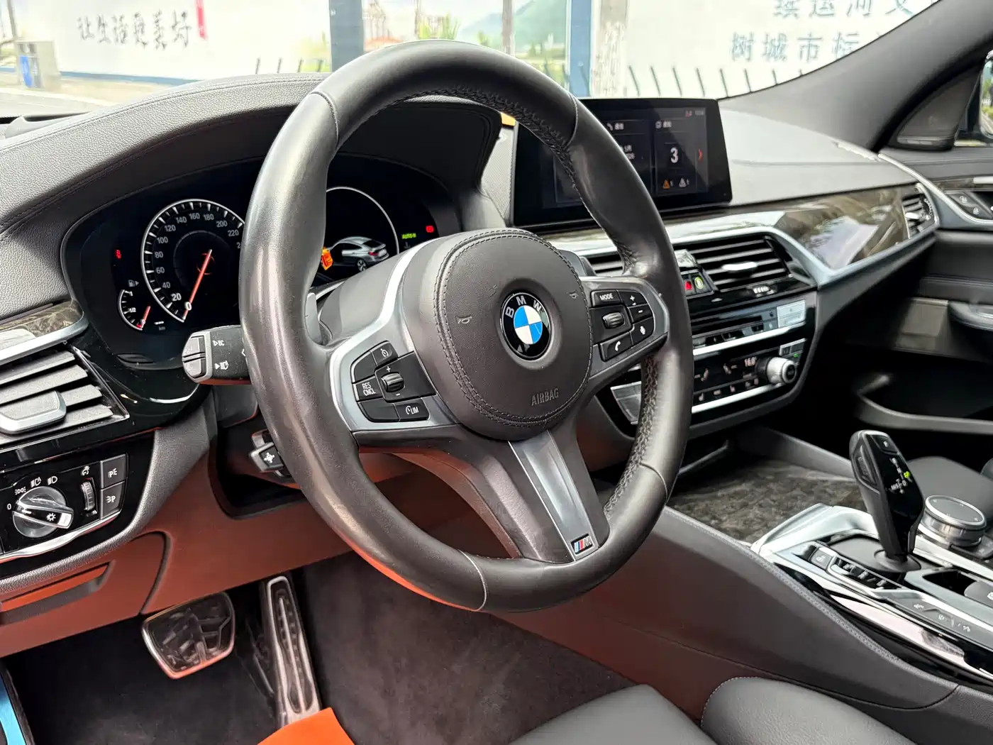 BMW 6 Series GT 2019 630i M Sport Package фото 11