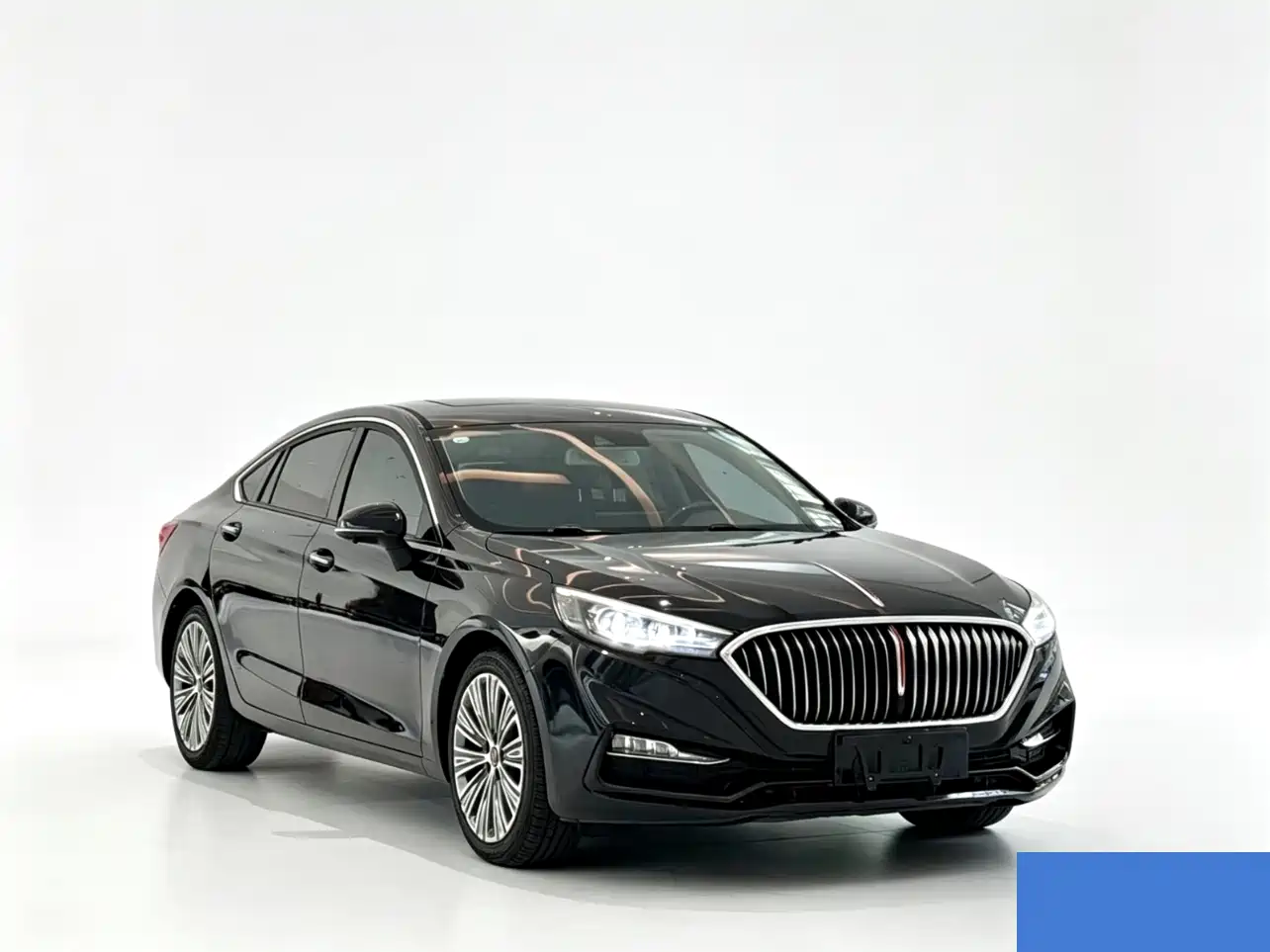 Hongqi H5 2022 Classic 1.8T Auto Smart Connect Flagship Enjoyment Edition фото 3