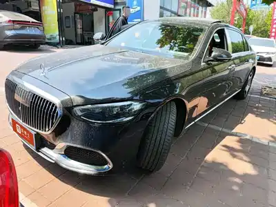 Mercedes-Benz Maybach S