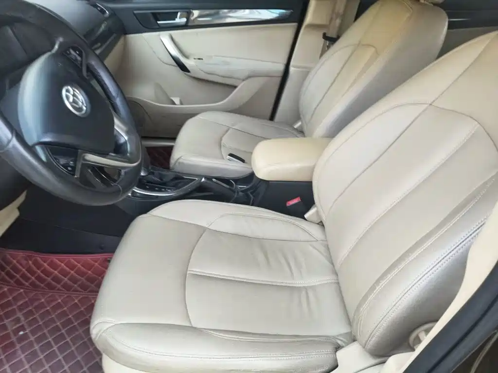 Zhonghua V5 2014 2012 1.6L Automatic Luxury