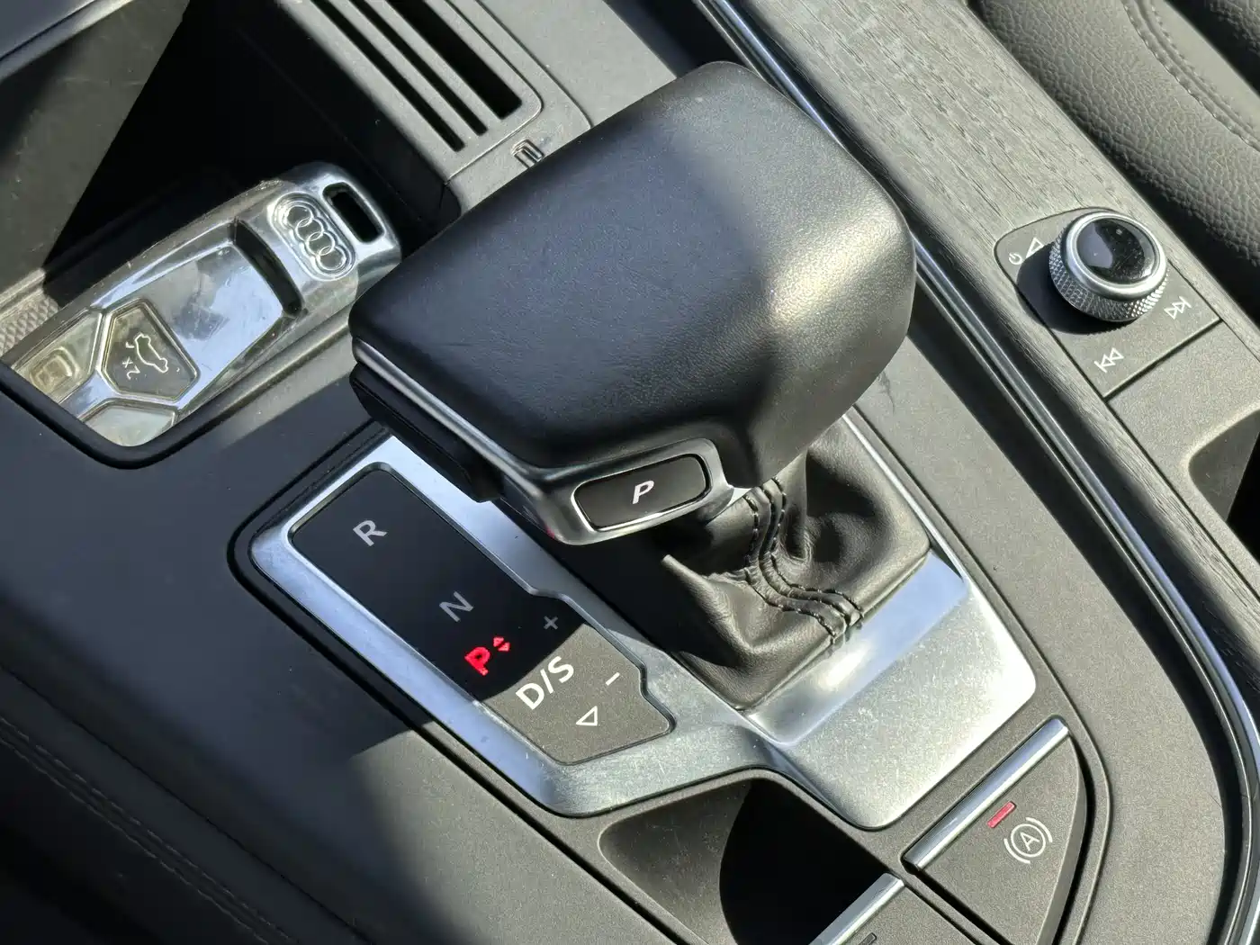 Audi A4L 2020 40 TFSI Fashion Dynamic Edition фото 9