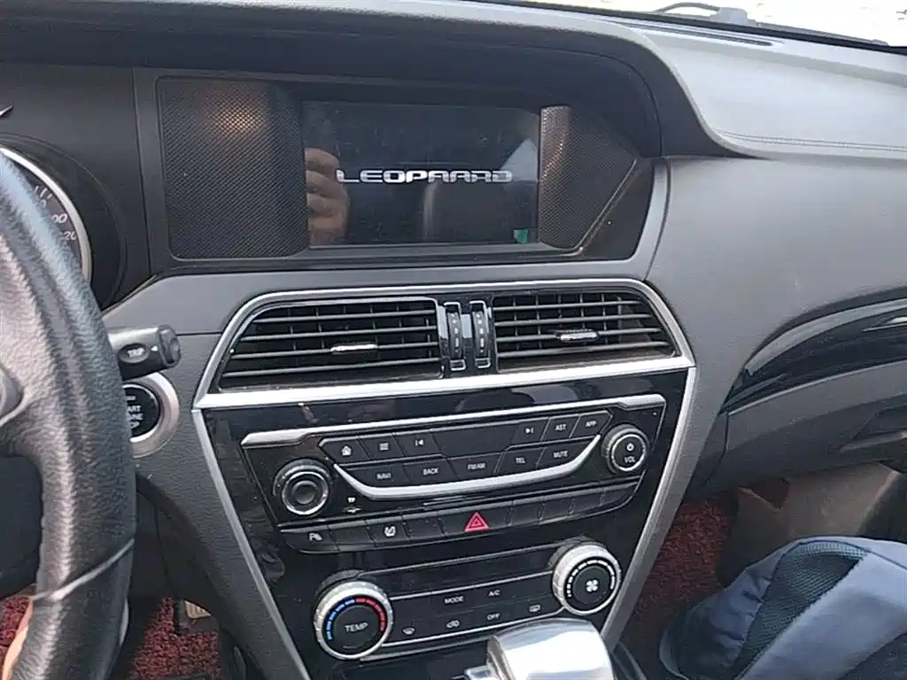 Leopaard CS10 2016 2016 2.0T Automatic Luxury