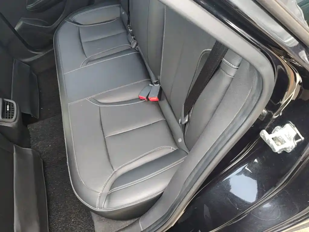 Фото 17 - Buick Excelle
