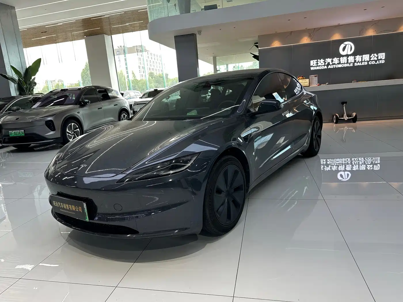 Tesla Model 3 2023