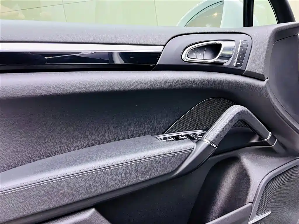 Porsche Cayenne 2016 Cayenne 3.0T фото 11