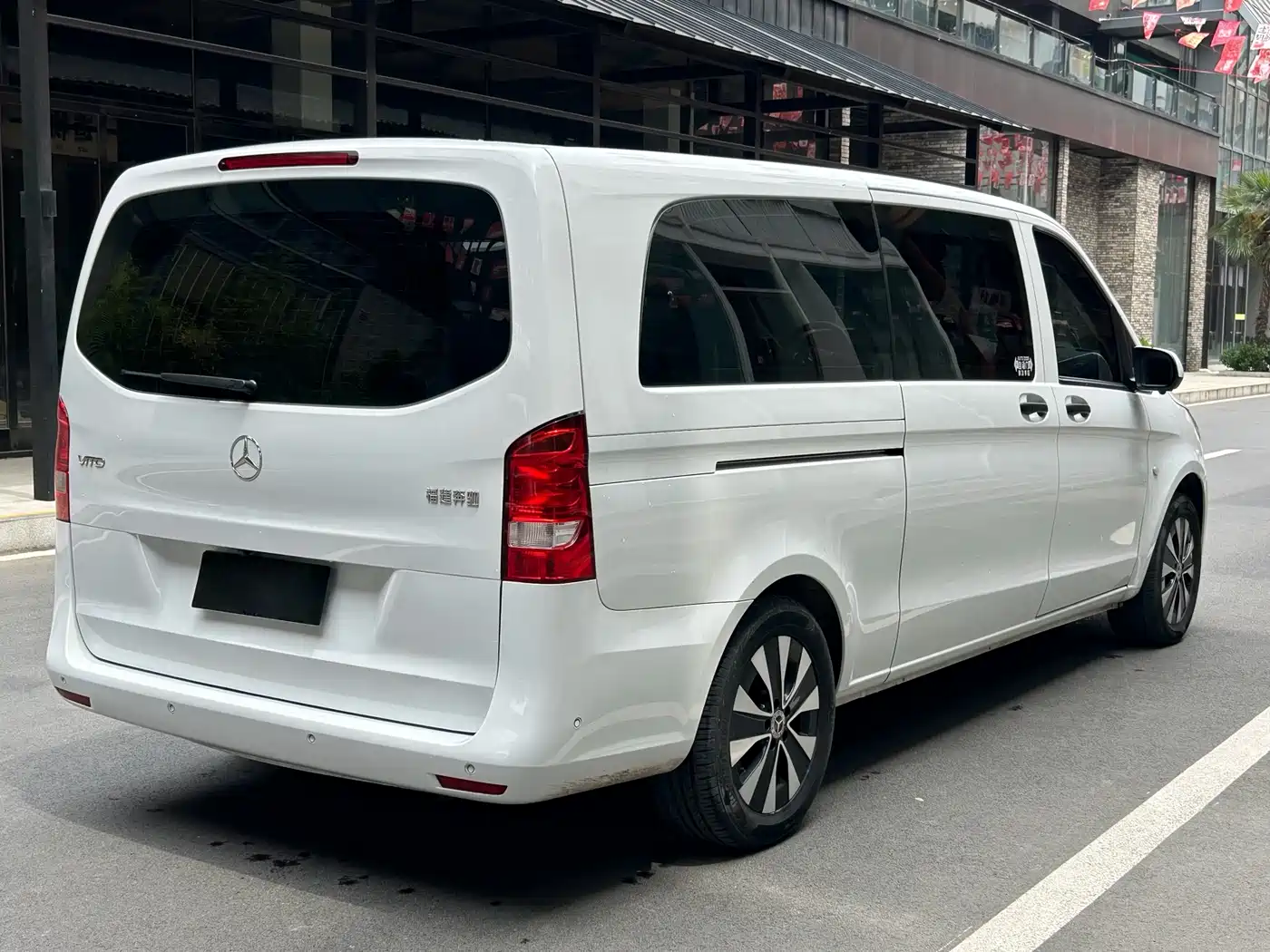 Mercedes-Benz Vito 2021 2.0T Business Edition 7-seater фото 20