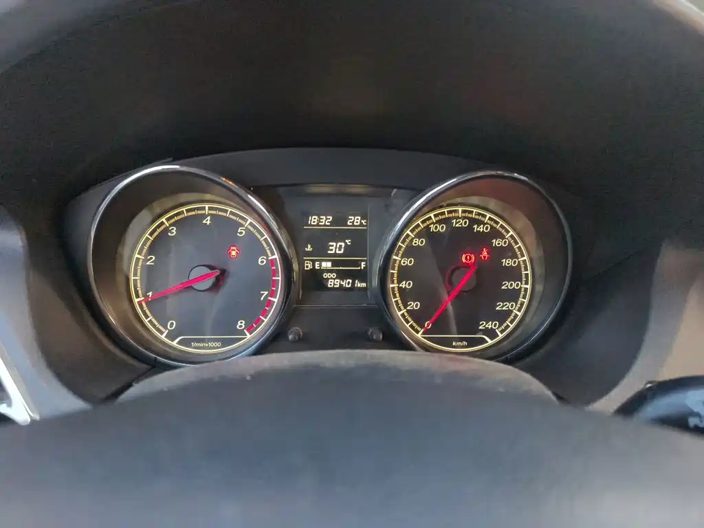Besturn B30 2017 2017 1.6L Manual Luxury
