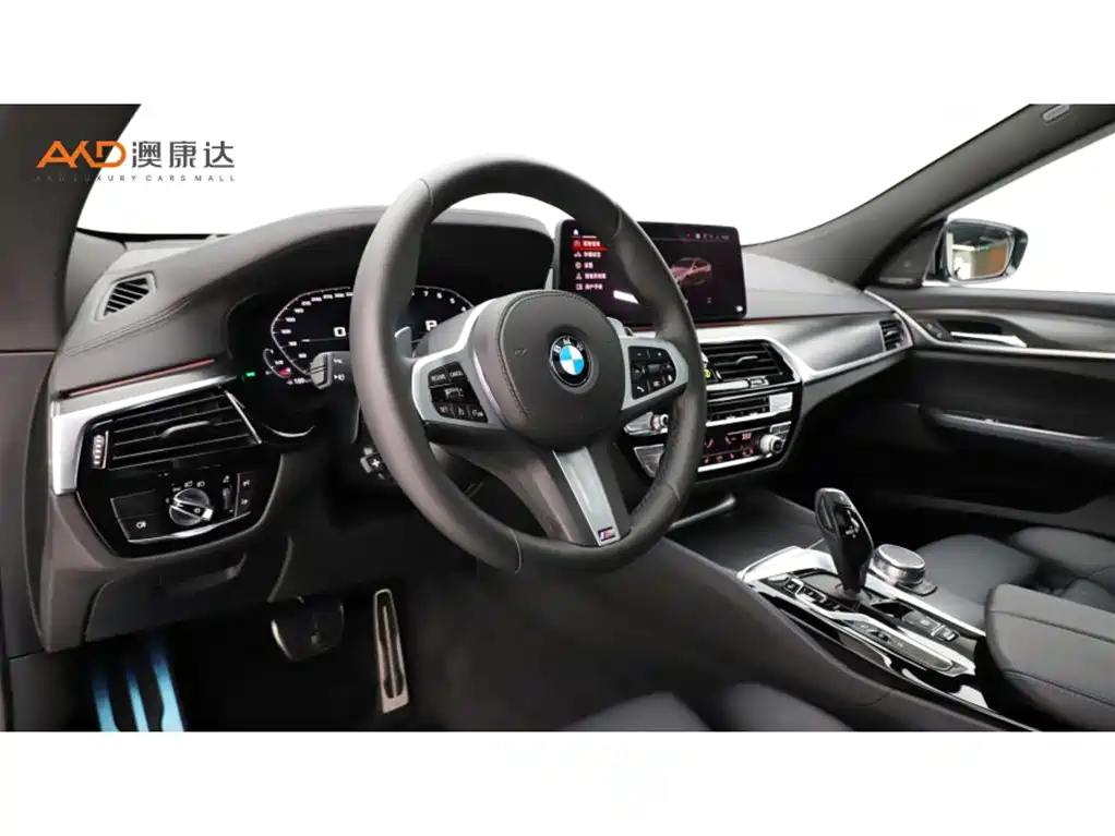 BMW 6 Series GT 2021 630i M Sport Package фото 6