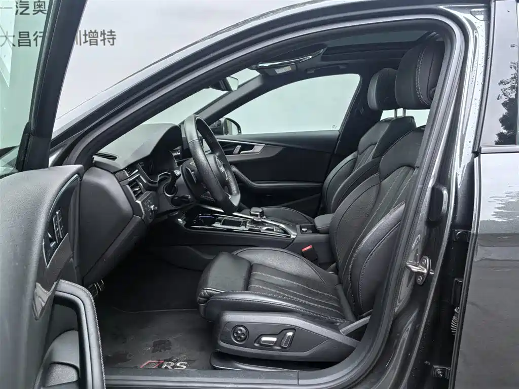 Audi A4L 2024 40 TFSI quattro RS Kit Speed Edition фото 13