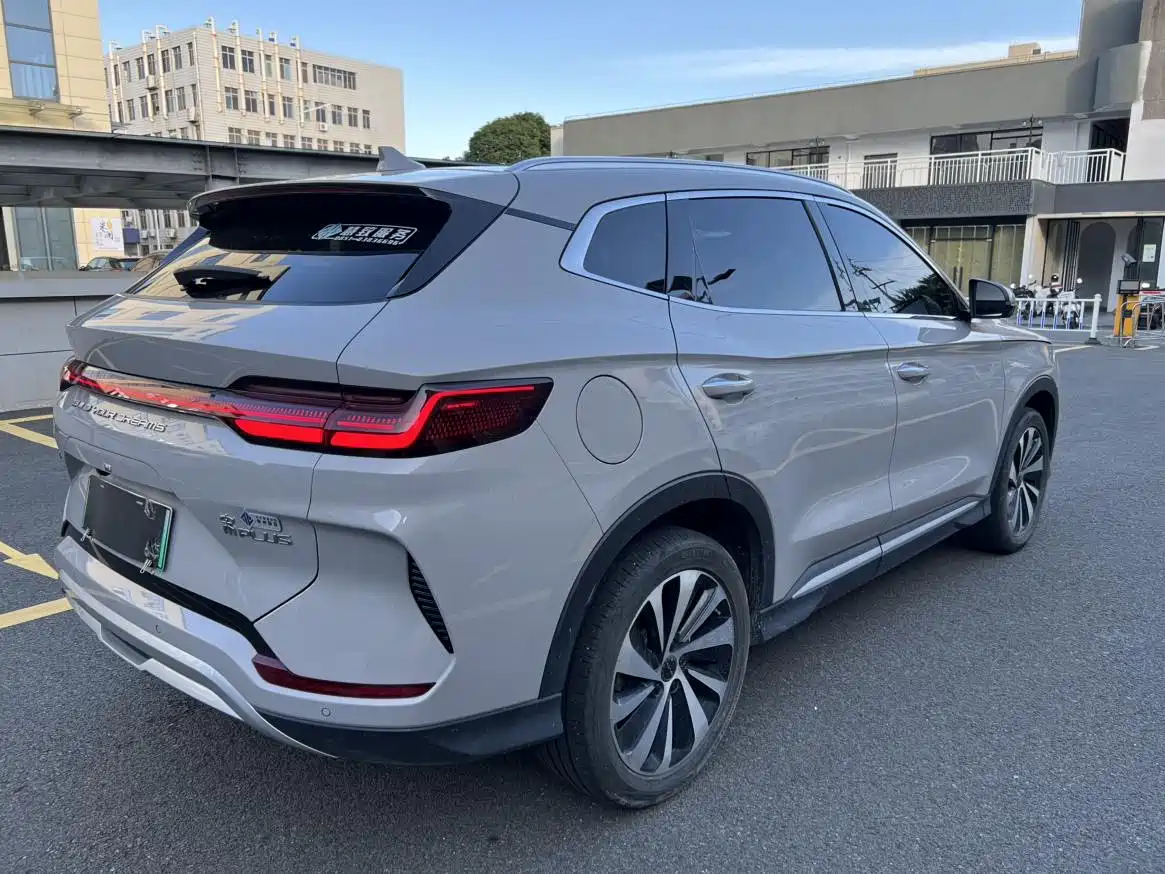 BYD Song PLUS PHEV 2024 Glory Edition DM-i 71km Luxury фото 11