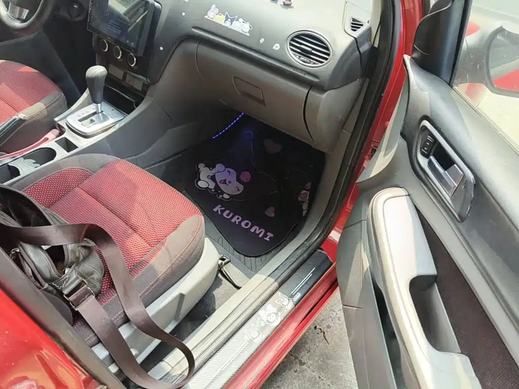 Photo 12 - Ford Focus