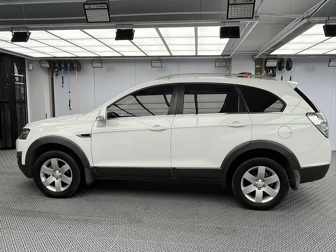 Chevrolet Captiva 2014 2014 2.4L 4WD Flagship 7-seater