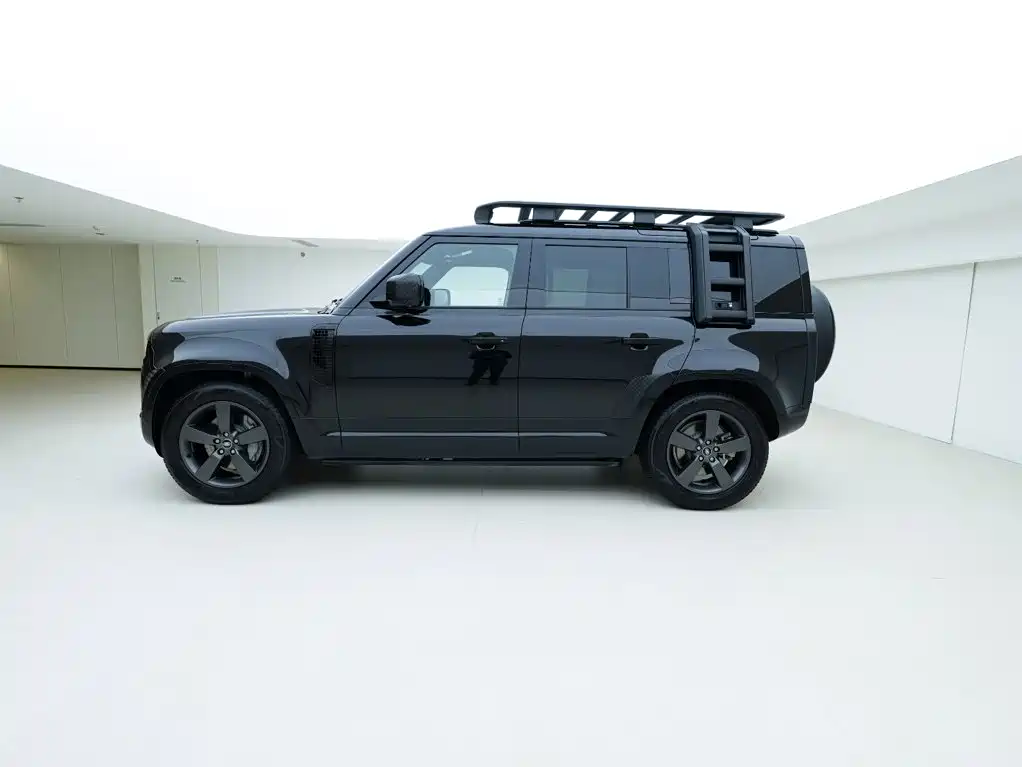 2026 Land Rover Defender