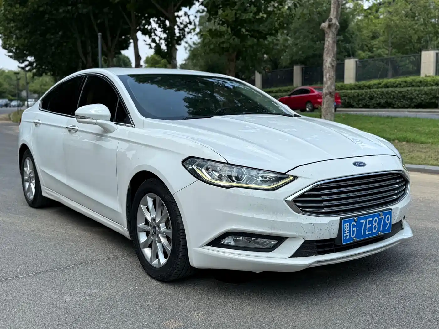 Photo 3 - Ford Mondeo