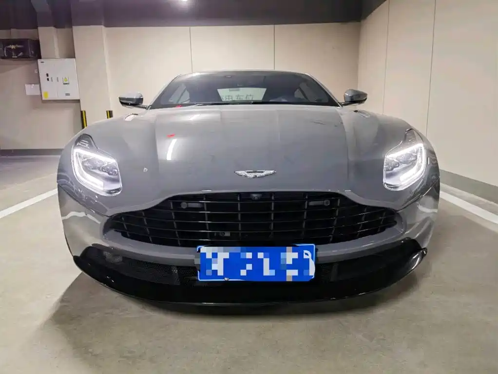 Aston Martin DB11 2022 2020 4.0T V8 Coupe