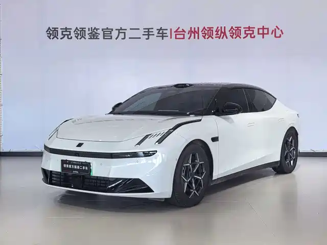  Lynk & Co Lynk & Co 10 EM-P 2025 240km Base