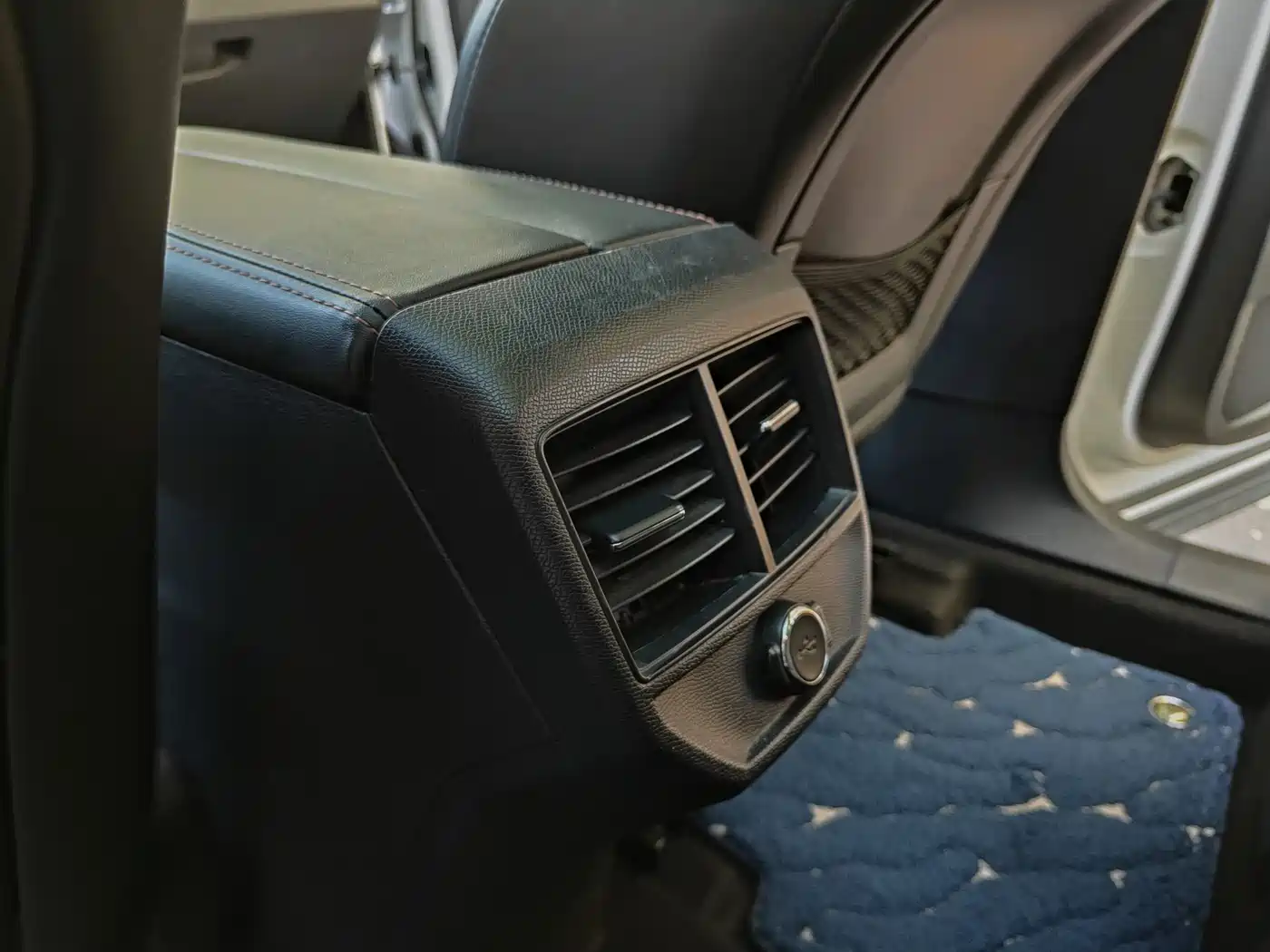 Peugeot 4008 2019 360THP Pioneer Edition фото 9