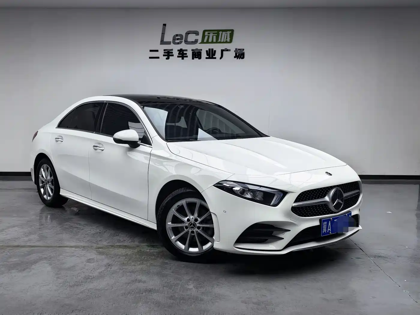 Mercedes-Benz A-Class 2023 A 200 L Dynamic фото 3