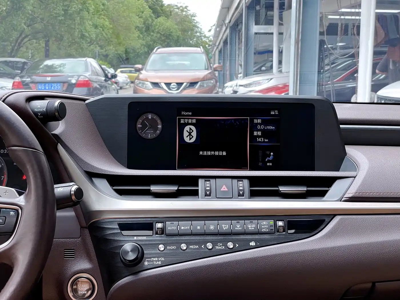 Lexus ES 2020 200 Excellence фото 20