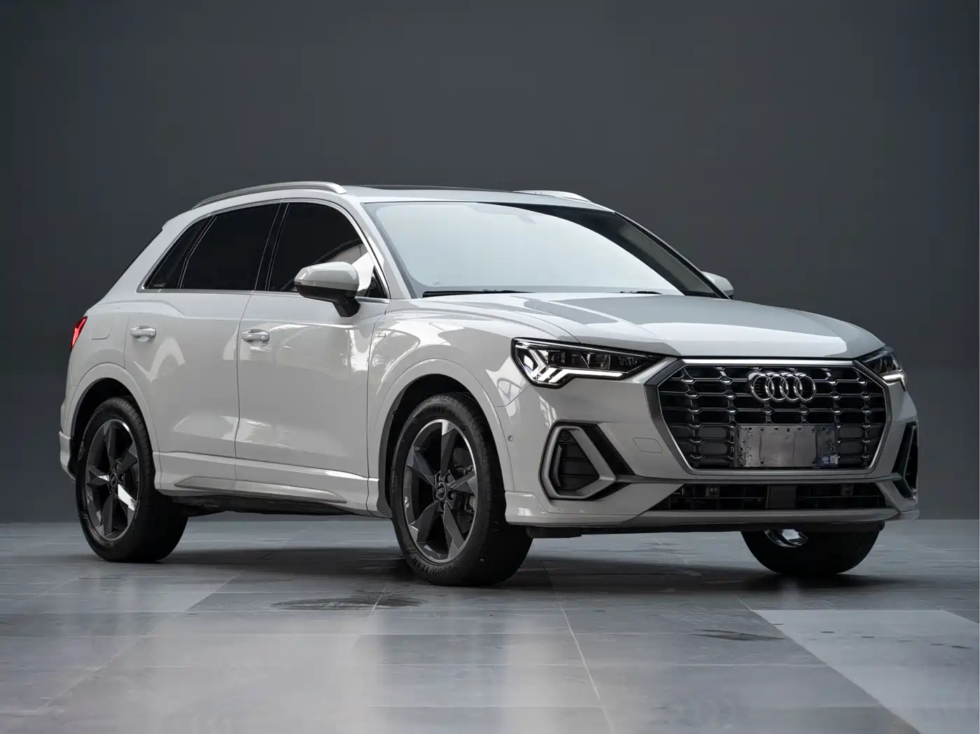 Audi Q3 2023 35 TFSI Fashion Dynamic (1.4T) фото 5