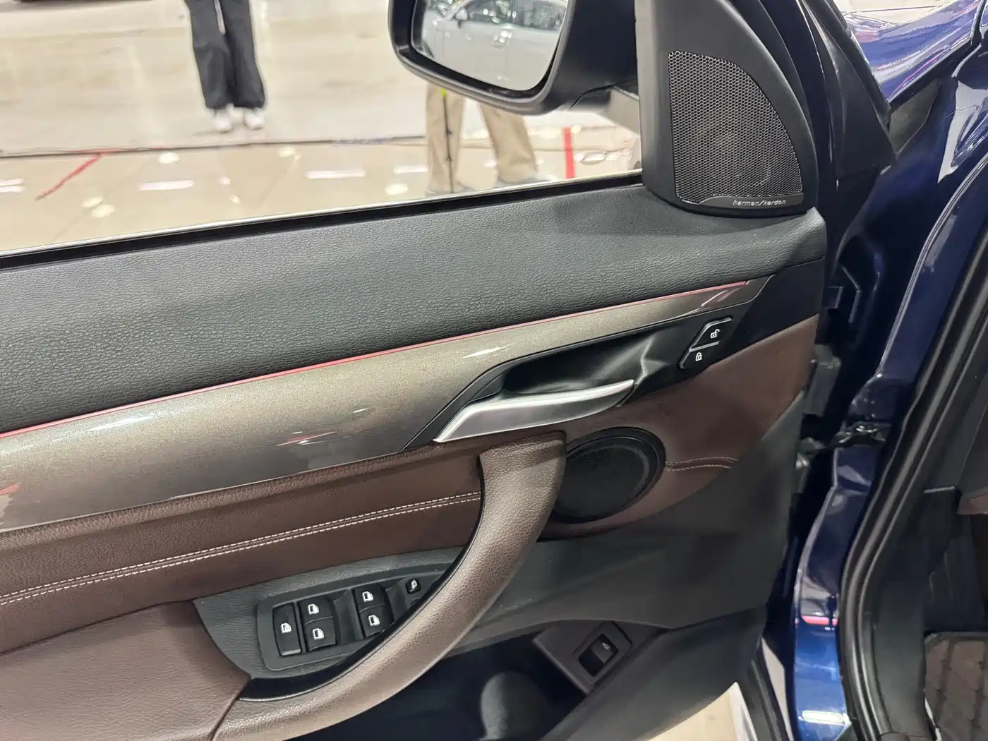 BMW X1 2018 xDrive20Li Premium Model фото 17