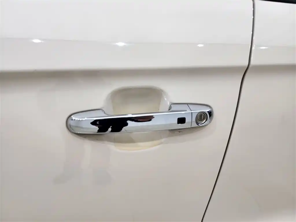 Kia Soul 2013 1.6L AT Premium фото 13