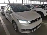 صورة 4 - Volkswagen Touran