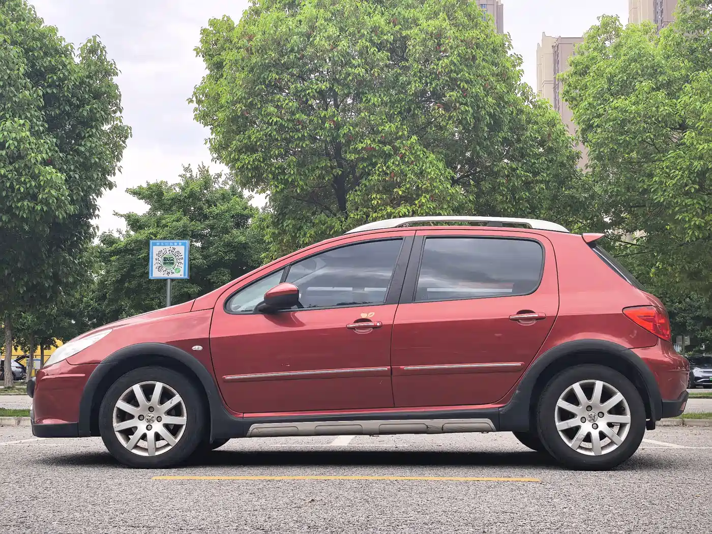 Peugeot 307 2013 1.6L Automatic CROSS фото 24