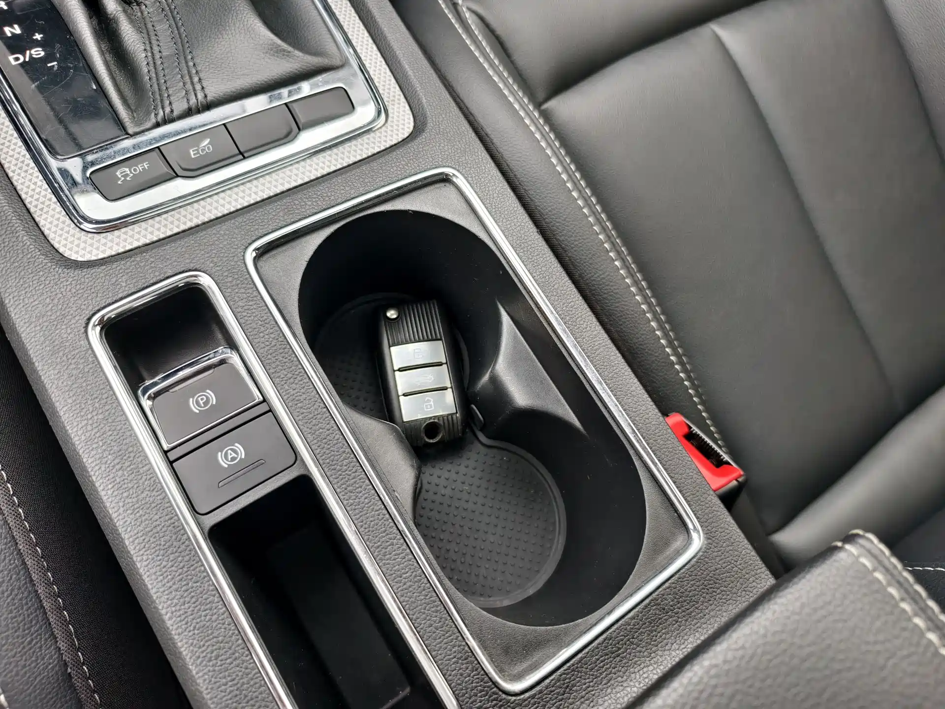Фото 29 - Roewe i6