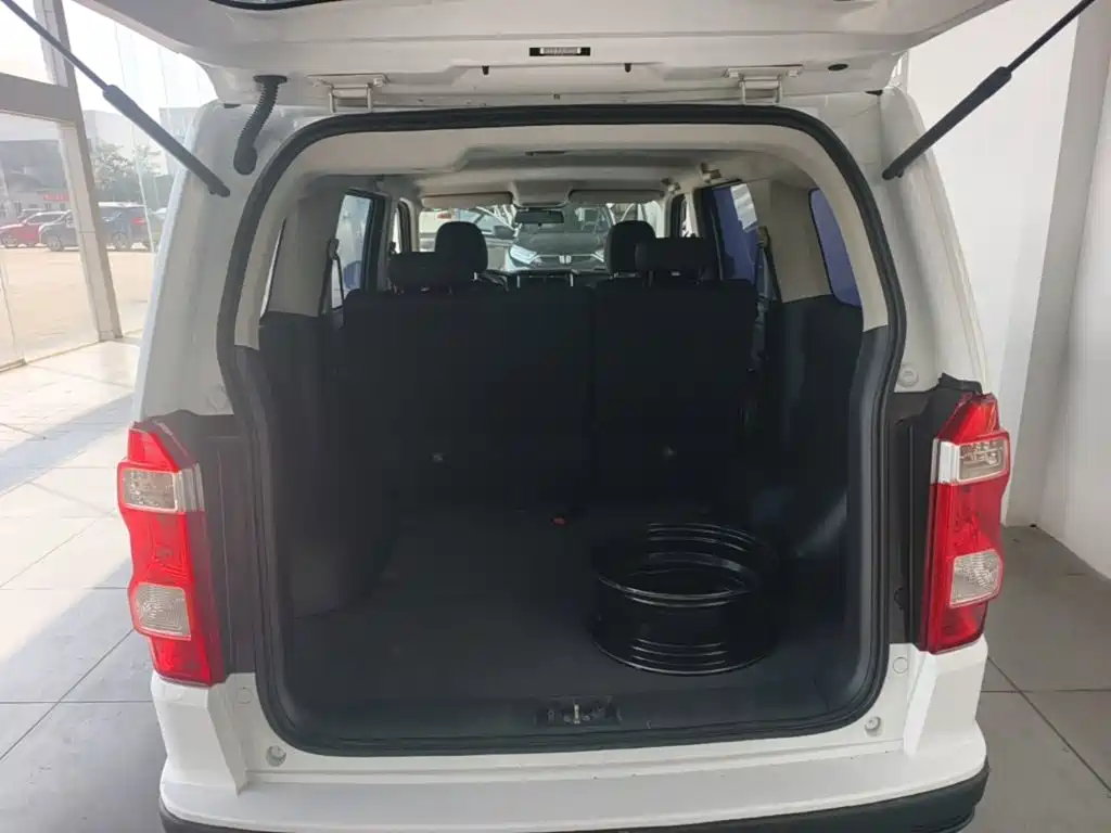 صورة 19 - Changan Oshan Changan Oushang X70A
