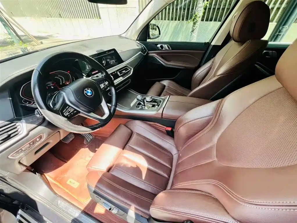 BMW X5 (Import) 2020 xDrive30i X Design Package фото 14