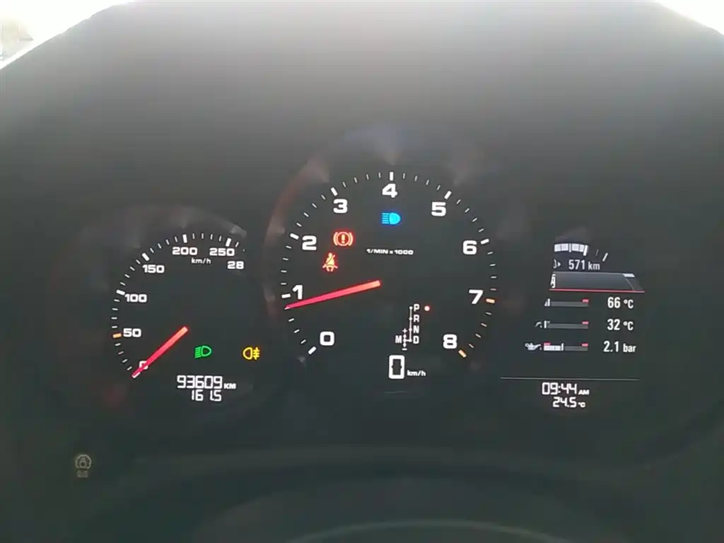Porsche Macan 2017 Macan 2.0T фото 12