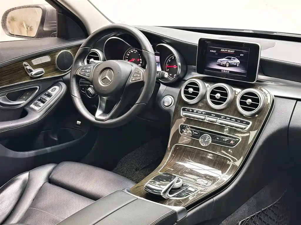 Mercedes-Benz C-Class 2015 C 200 L фото 13