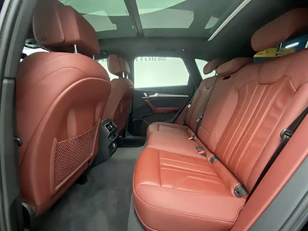 Audi Q5L 2024 Model 45 TFSI Luxury Dynamic фото 21