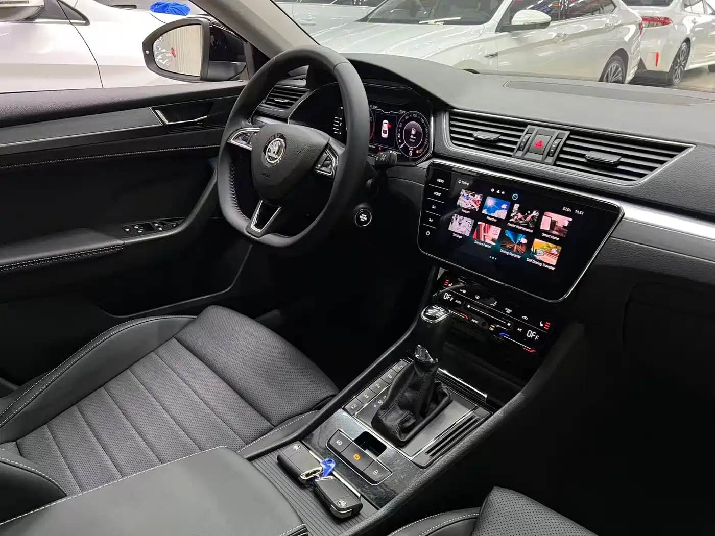 Škoda Superb 2024 TSI280 DSG Premium Edition фото 19