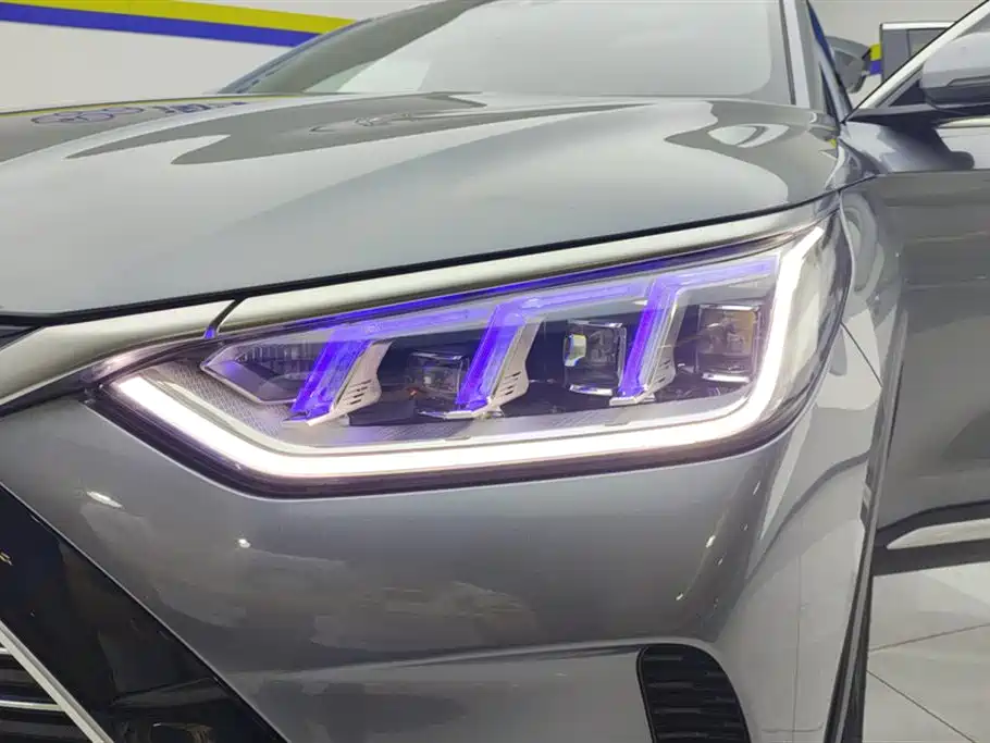 BYD Song PLUS PHEV 2021 DM-i 110KM Flagship PLUS фото 5