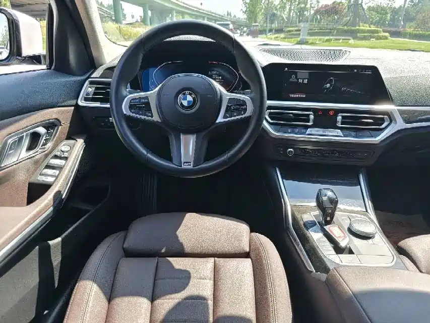 BMW 3 Series 2021 Facelift 325Li M Sport Package фото 5
